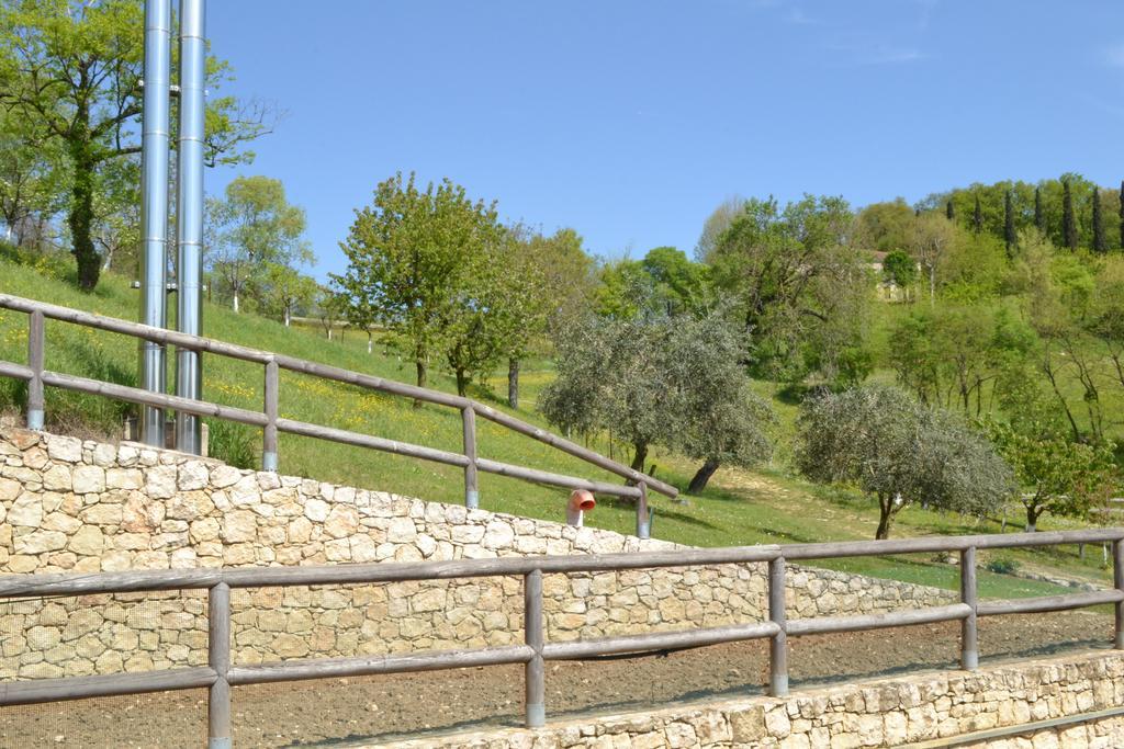 Casale La Rocchetta Bed & Breakfast Lonigo Exterior foto
