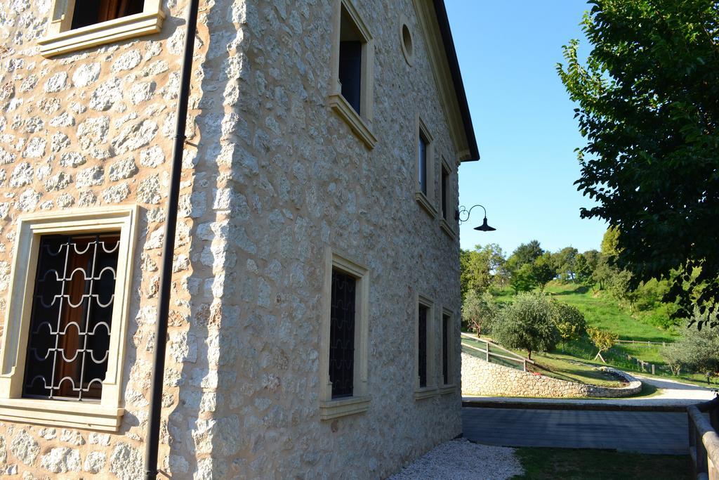 Casale La Rocchetta Bed & Breakfast Lonigo Exterior foto