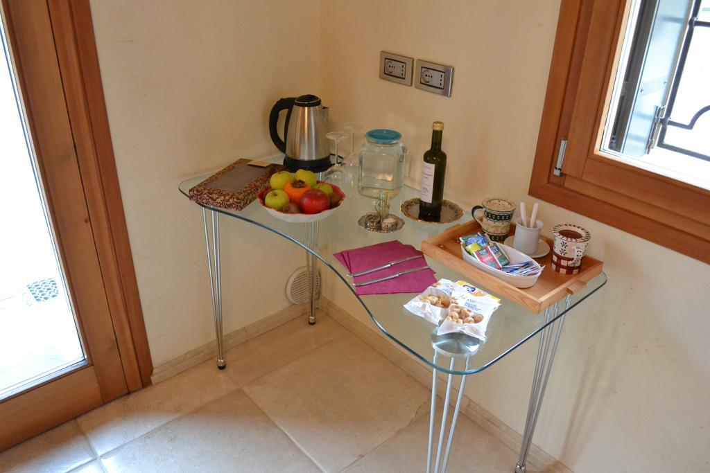Casale La Rocchetta Bed & Breakfast Lonigo Exterior foto